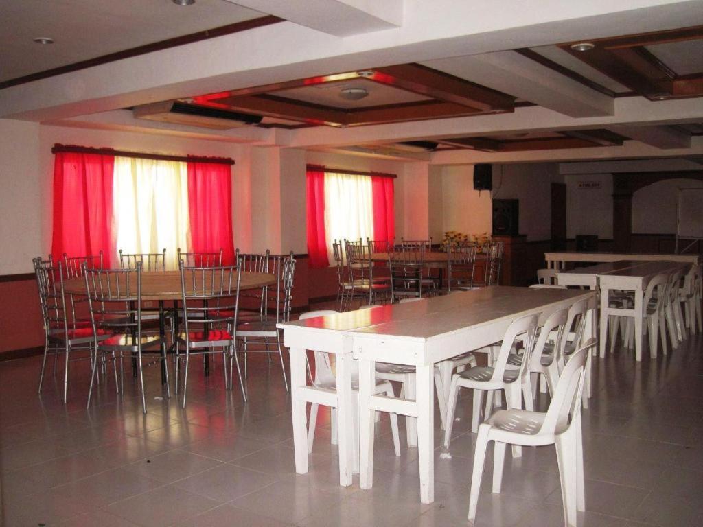 Magayon Hotel Legazpi Ngoại thất bức ảnh